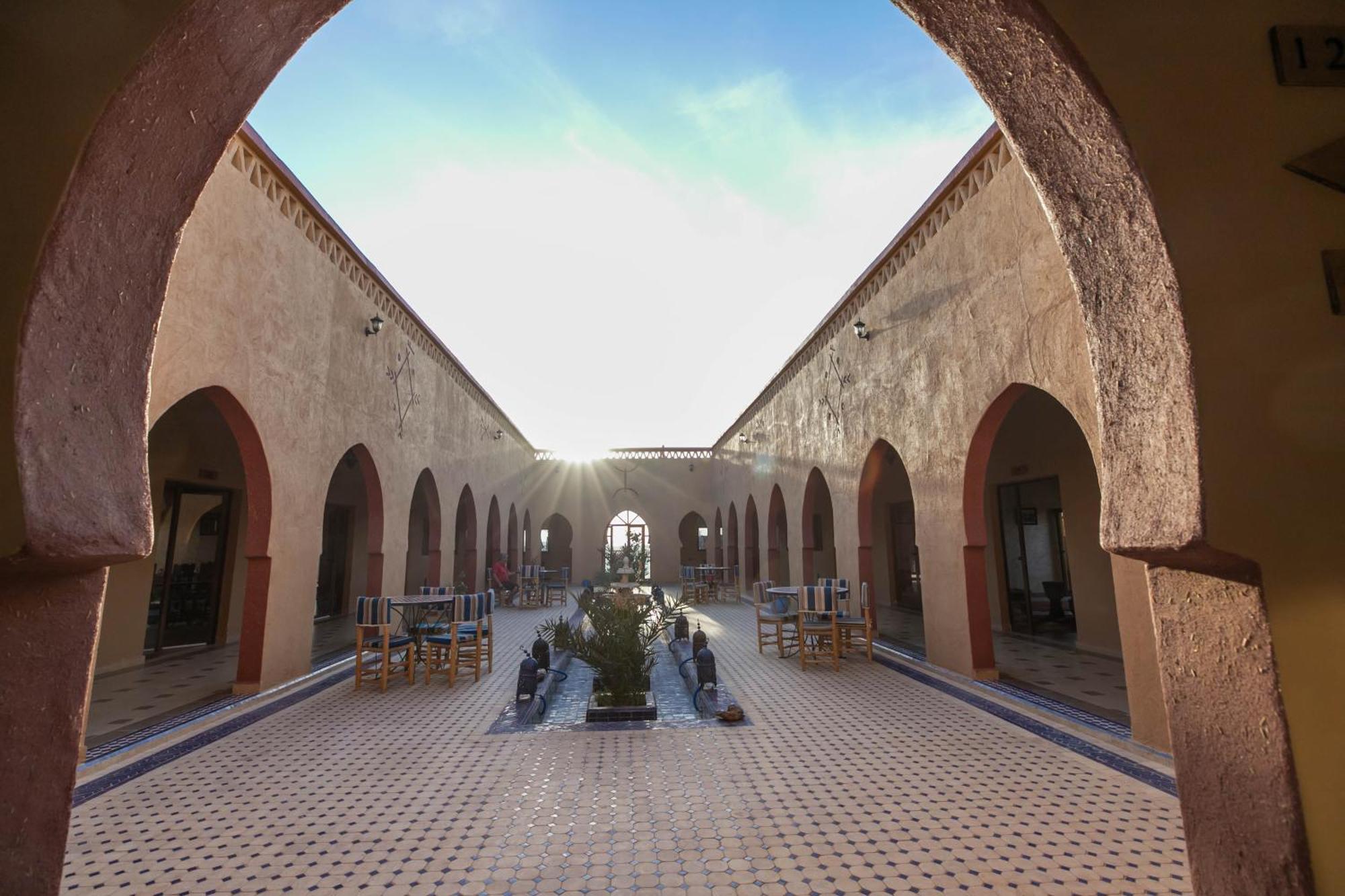 Berber Palace 메르주가 외부 사진