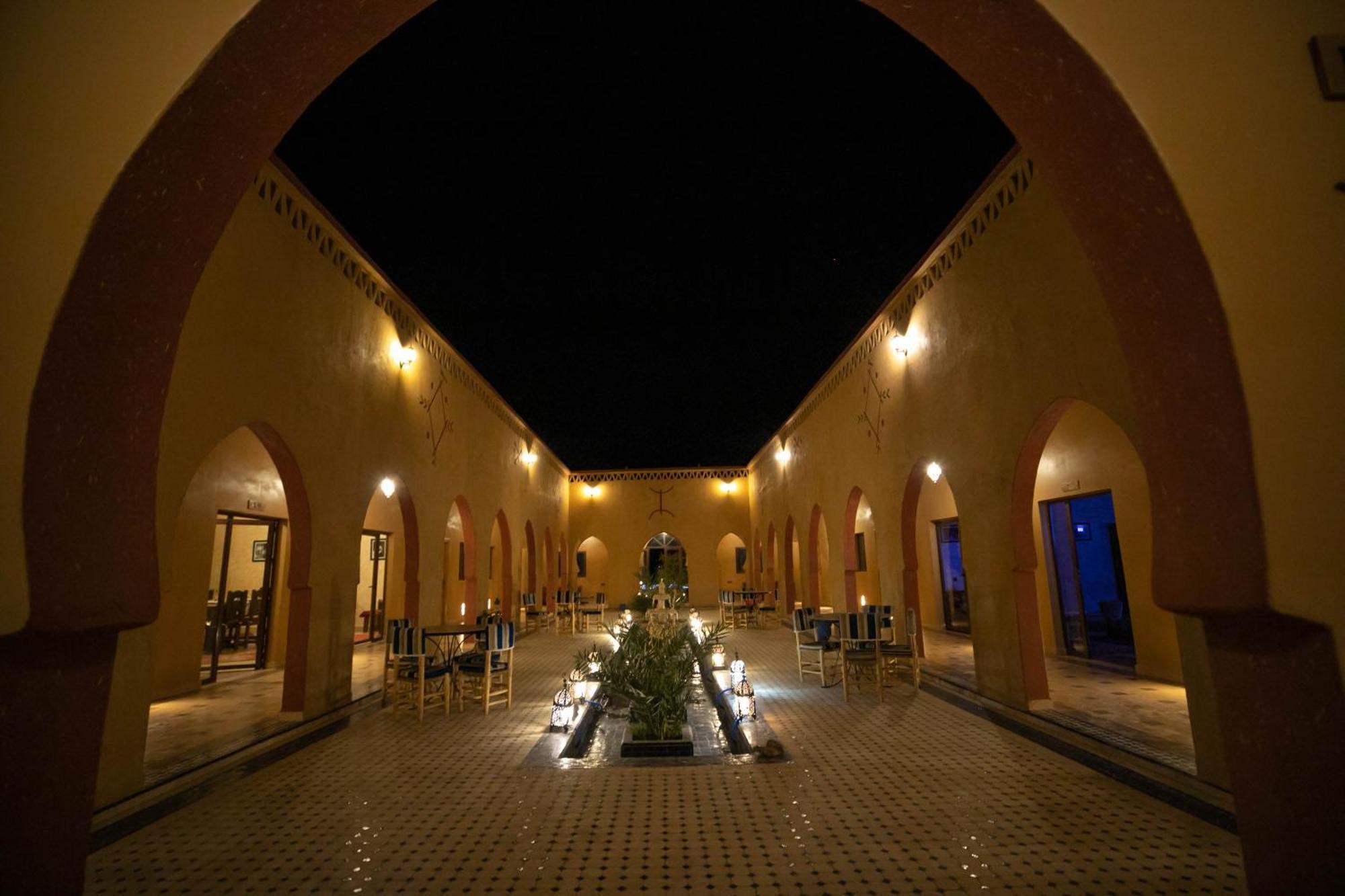 Berber Palace 메르주가 외부 사진
